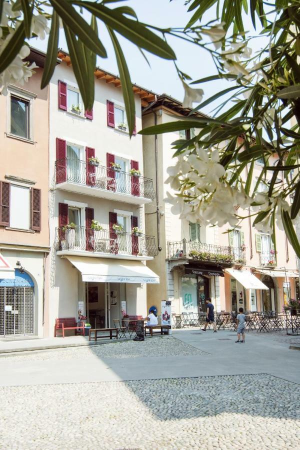 La Quadra Suites - Central Apartments In Iseo With Daily Housekeeping Экстерьер фото